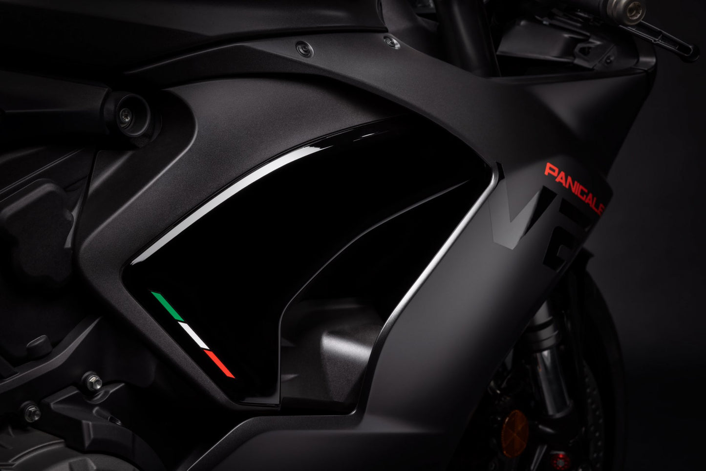Ducati Panigale V2 - Black on Black Pre-Order