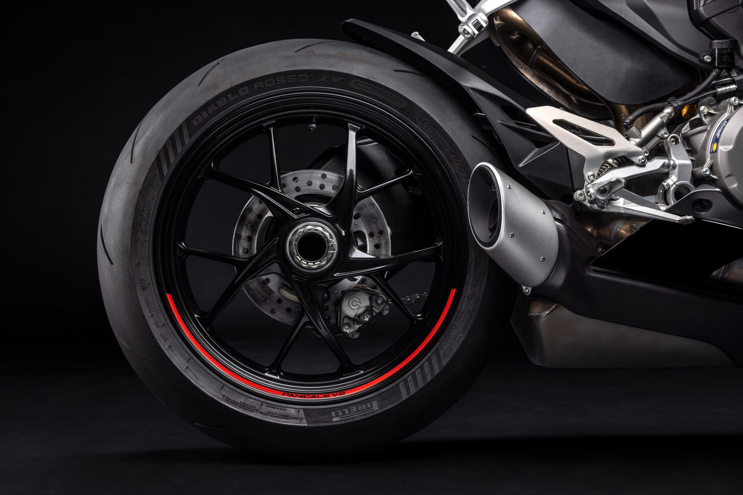 Ducati Panigale V2 - Black on Black Pre-Order