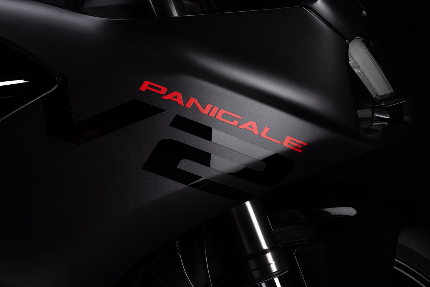 Ducati Panigale V2 - Black on Black Pre-Order